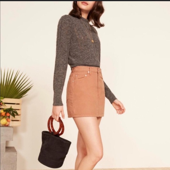 NWOT reformation Becca mini skirt - Picture 3 of 7